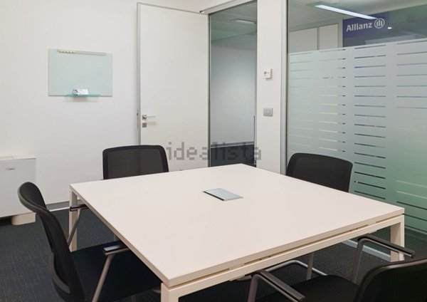 ufficio in affitto a Rozzano