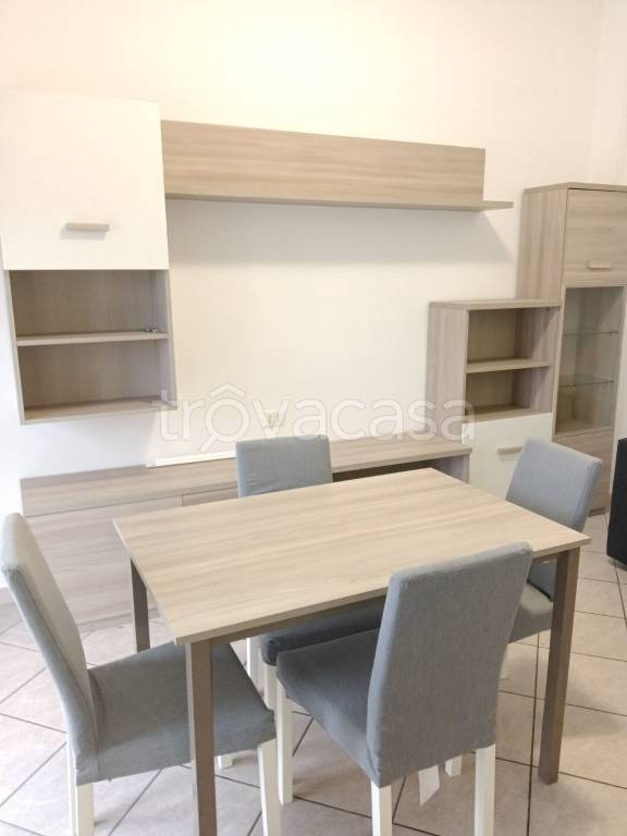 appartamento in affitto a Rozzano