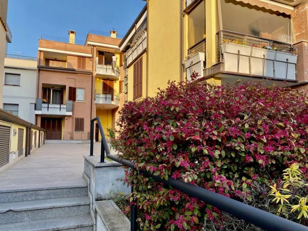 appartamento in affitto a Rozzano