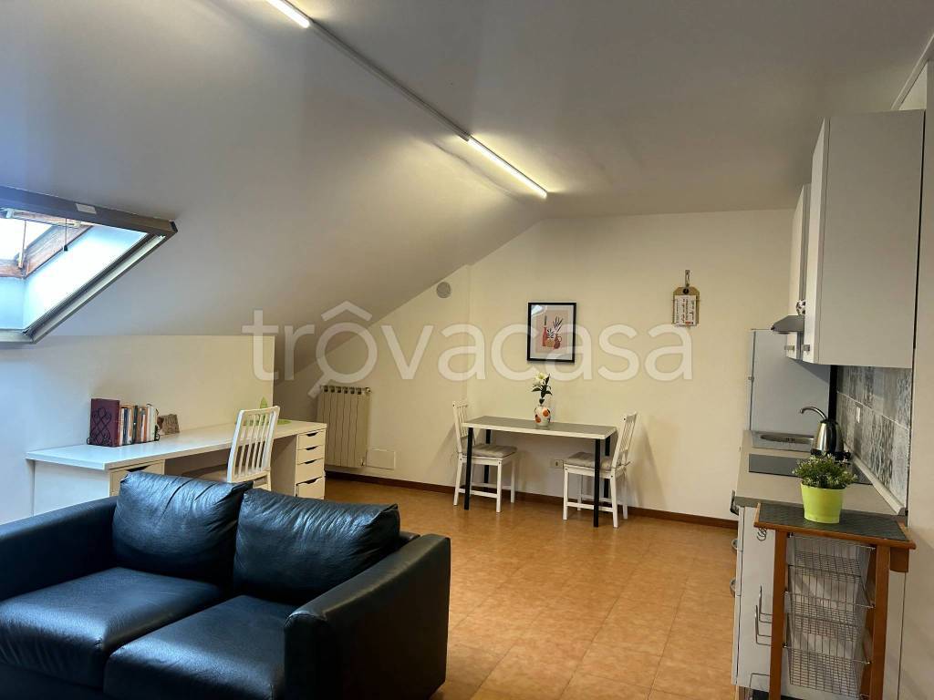 appartamento in affitto a Rozzano