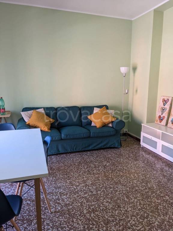 appartamento in affitto a Rozzano in zona Quinto Stampi