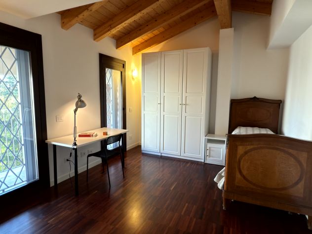 camera singola in affitto a Rozzano in zona Quinto Stampi