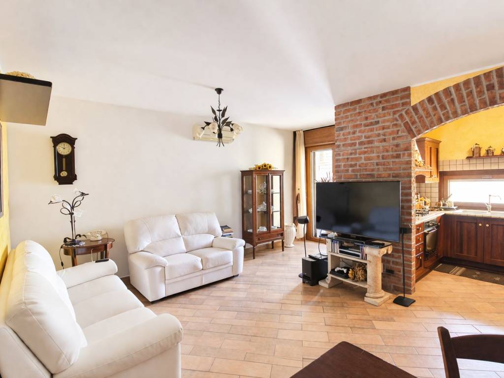 appartamento in affitto a Rozzano