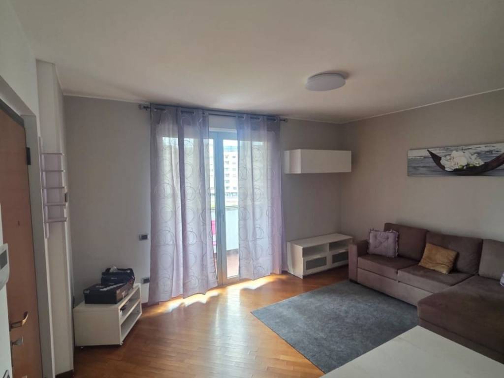 appartamento in affitto a Rozzano