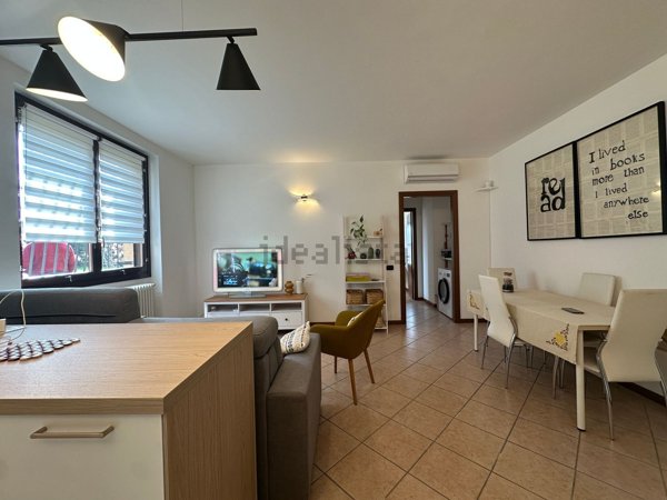 appartamento in affitto a Rozzano in zona Cassino Scanasio