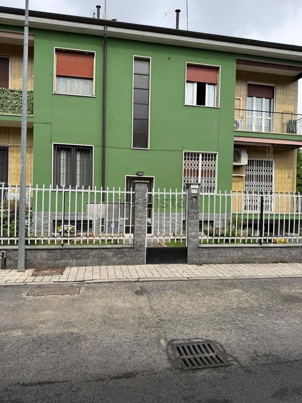 appartamento in affitto a Rozzano in zona Pontesesto