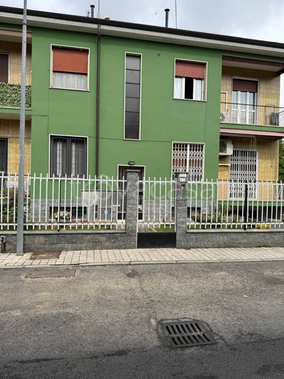 appartamento in affitto a Rozzano in zona Pontesesto