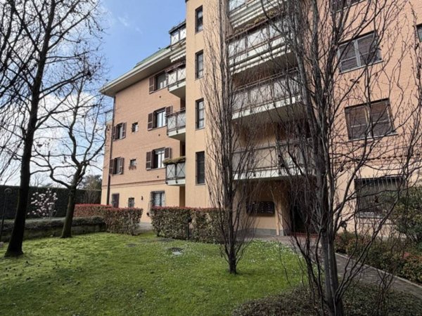 appartamento in affitto a Rozzano in zona Cassino Scanasio