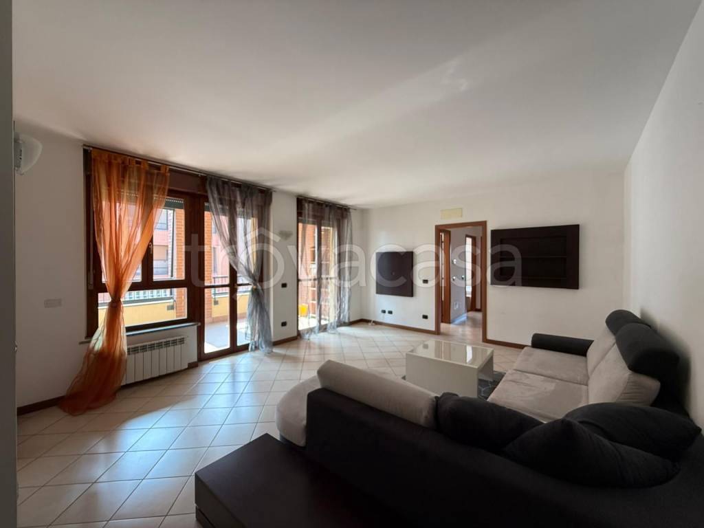 appartamento in affitto a Rozzano