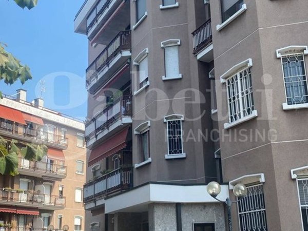 appartamento in affitto a Rozzano in zona Quinto Stampi