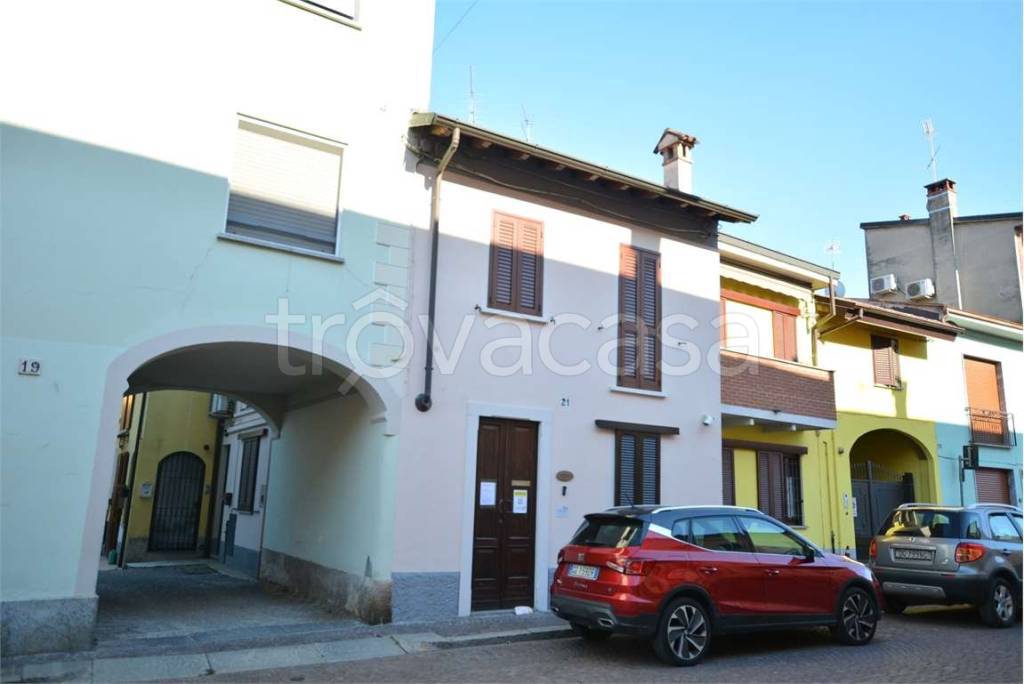 appartamento in affitto a San Colombano al Lambro in zona Campagna