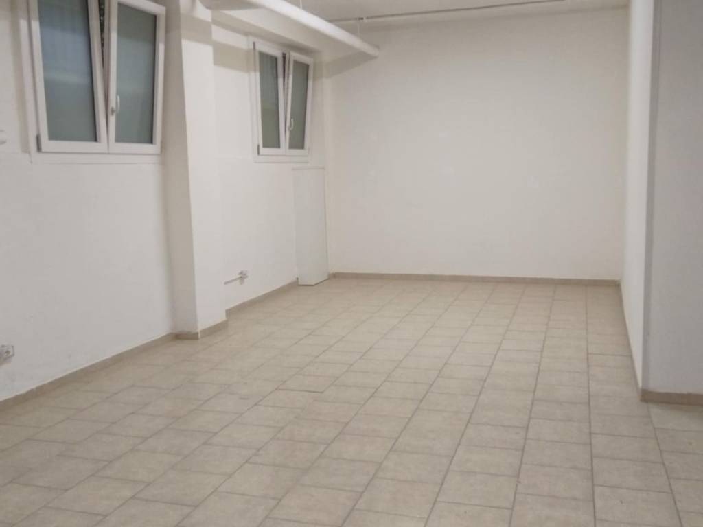 locale commerciale in affitto a San Donato Milanese