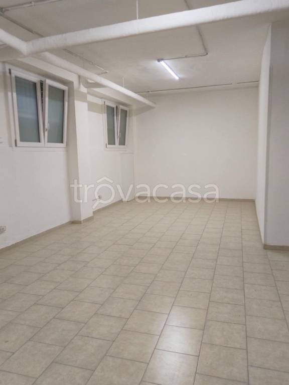 locale commerciale in affitto a San Donato Milanese