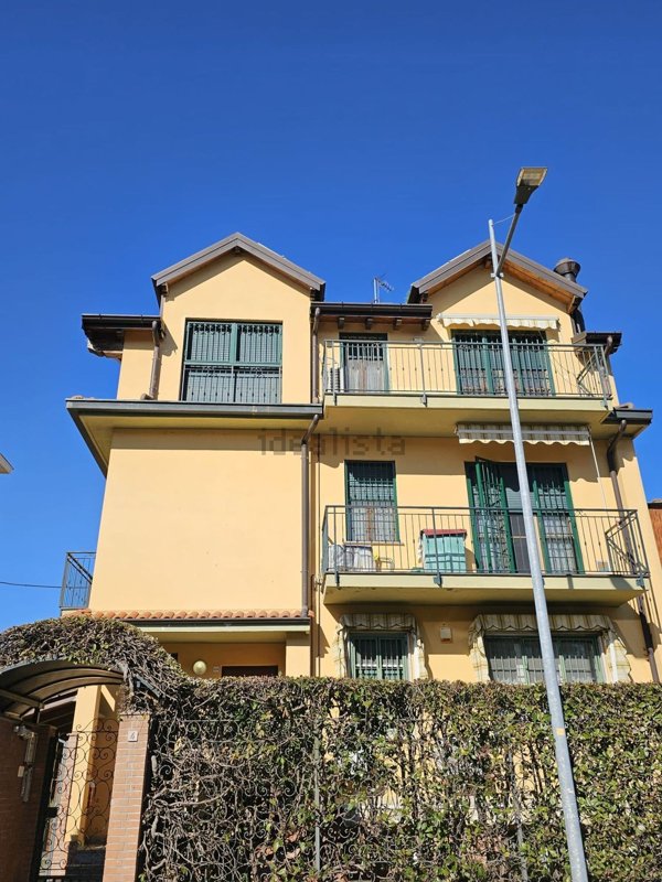 appartamento in affitto a San Donato Milanese in zona Poasco