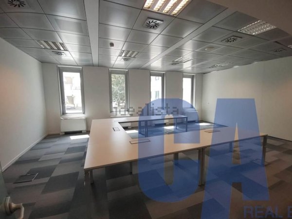 locale di sgombero in affitto a San Donato Milanese