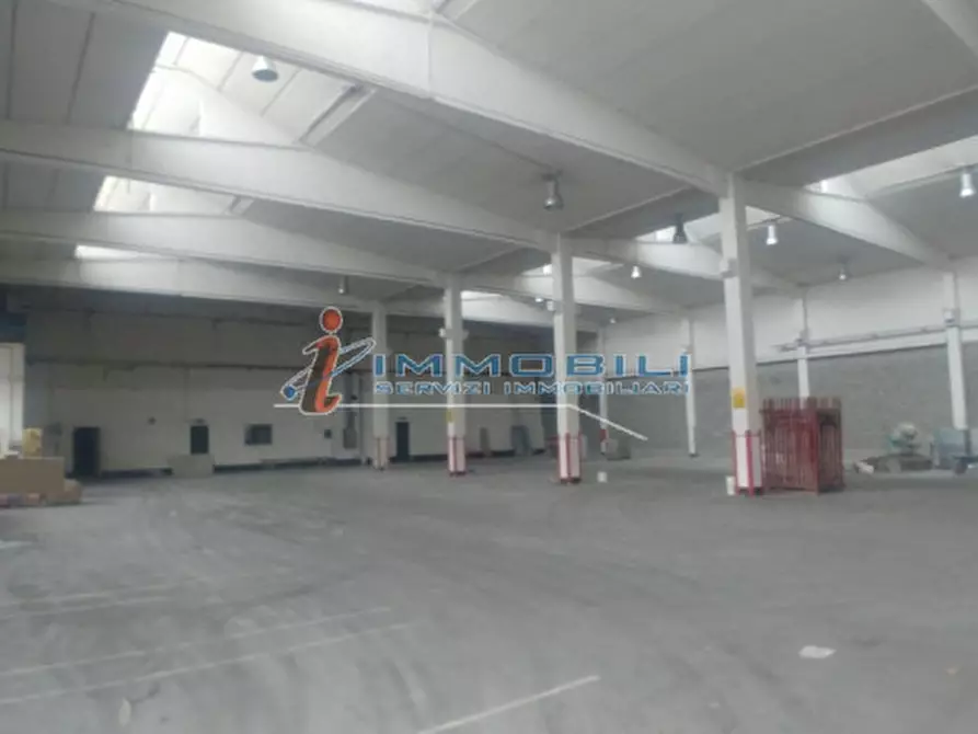 capannone in affitto a San Giuliano Milanese in zona Civesio