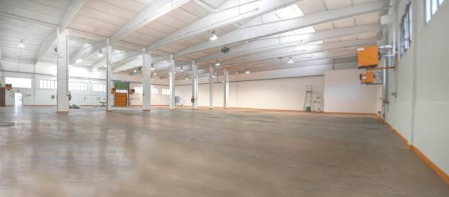 locale commerciale in affitto a San Giuliano Milanese