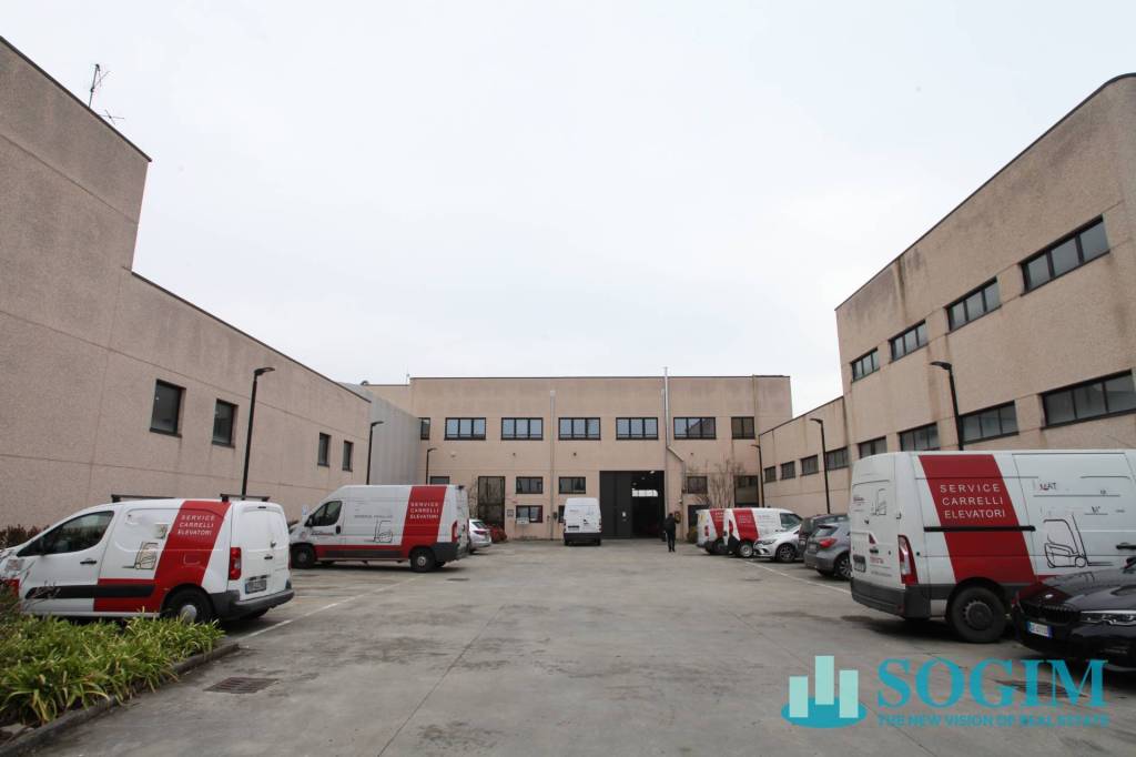 capannone in affitto a San Giuliano Milanese in zona Zivido