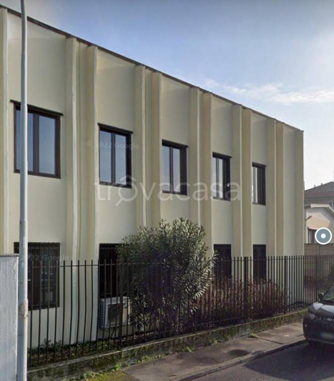 capannone in affitto a San Giuliano Milanese in zona Zivido