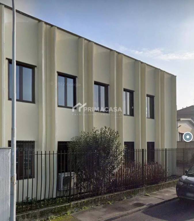 locale commerciale in affitto a San Giuliano Milanese in zona Zivido