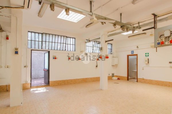 locale di sgombero in affitto a San Giuliano Milanese