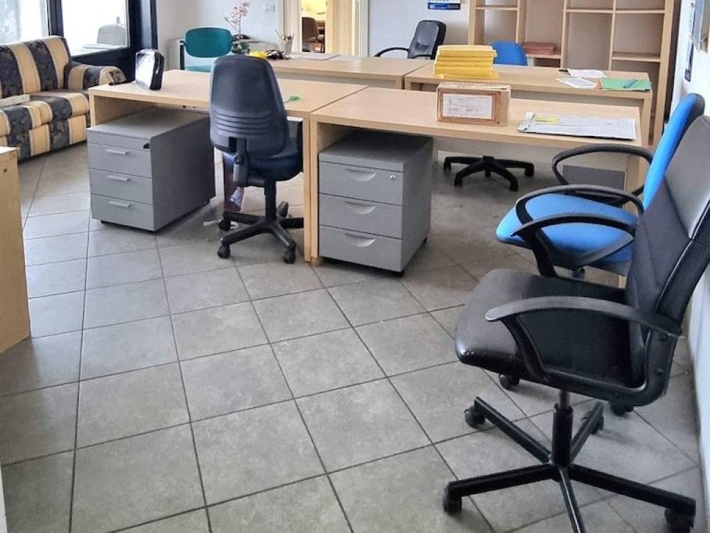 ufficio in affitto a San Giuliano Milanese in zona Sesto Ulteriano