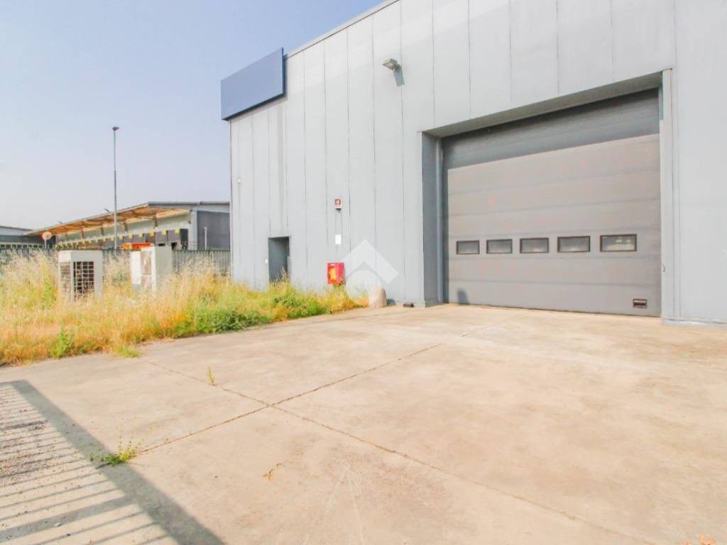 capannone in affitto a San Giuliano Milanese in zona Sesto Ulteriano