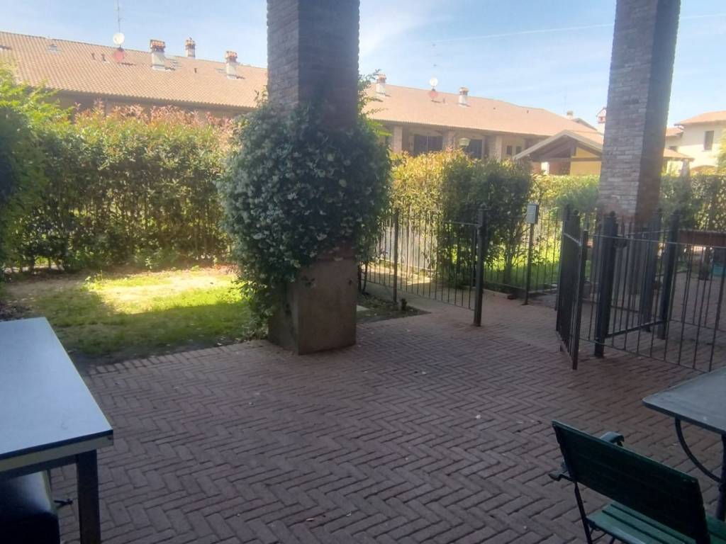 appartamento in affitto a San Giuliano Milanese in zona Zivido