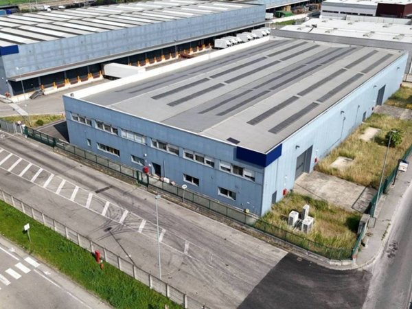 locale commerciale in affitto a San Giuliano Milanese in zona Sesto Ulteriano