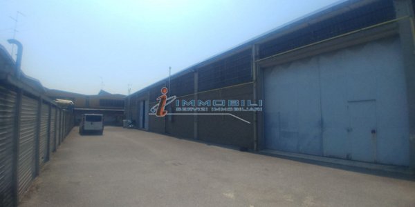 locale di sgombero in affitto a San Giuliano Milanese