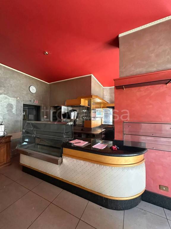 negozio in affitto a San Giuliano Milanese