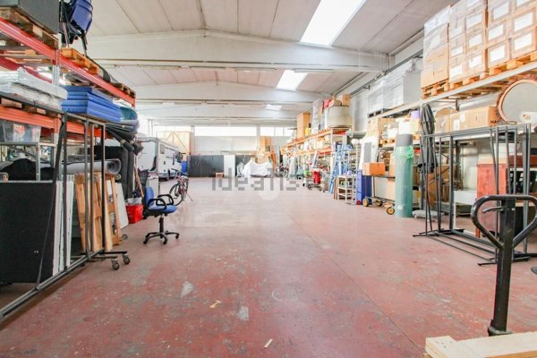 capannone in affitto a San Giuliano Milanese