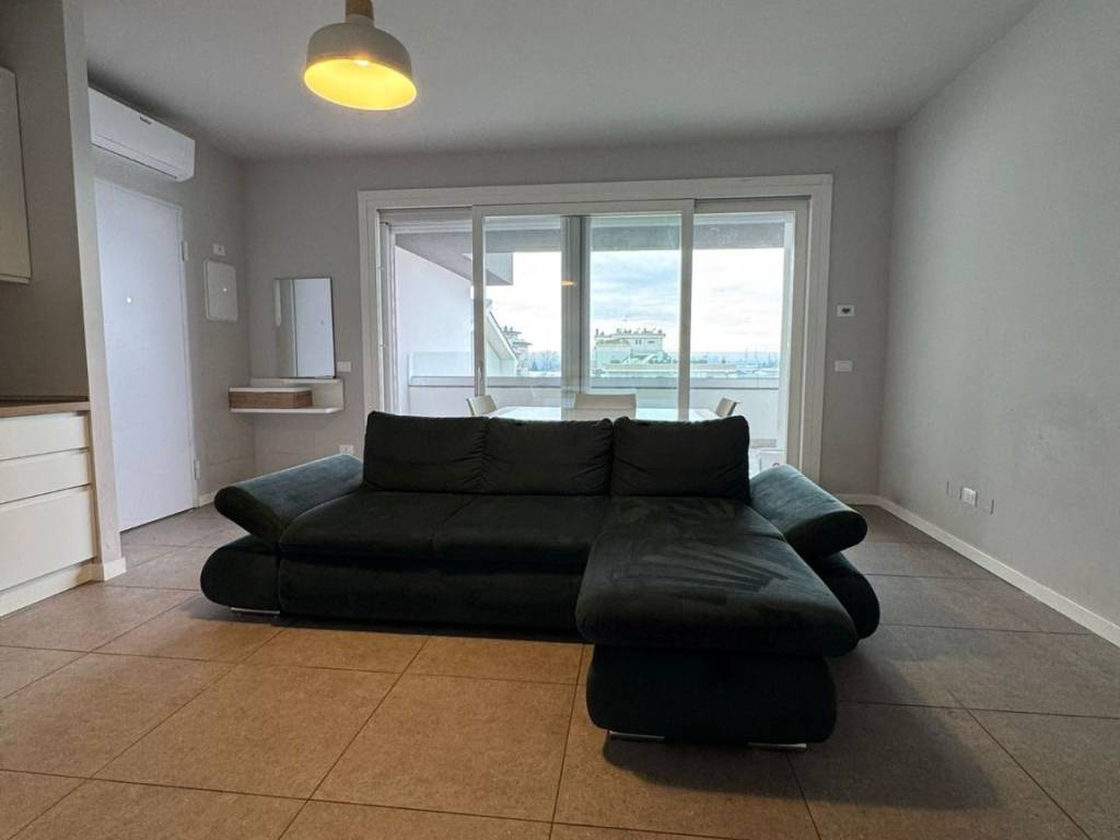 appartamento in affitto a San Giuliano Milanese in zona Sesto Ulteriano