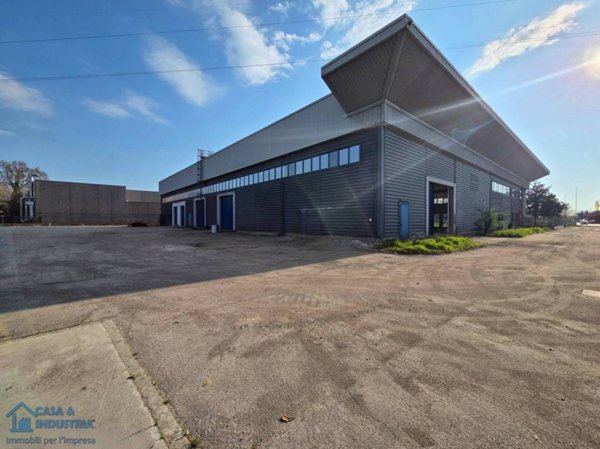 capannone in affitto a San Giuliano Milanese in zona Zivido