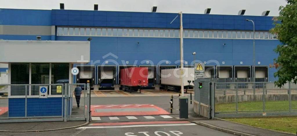 locale commerciale in affitto a San Giuliano Milanese in zona Zivido