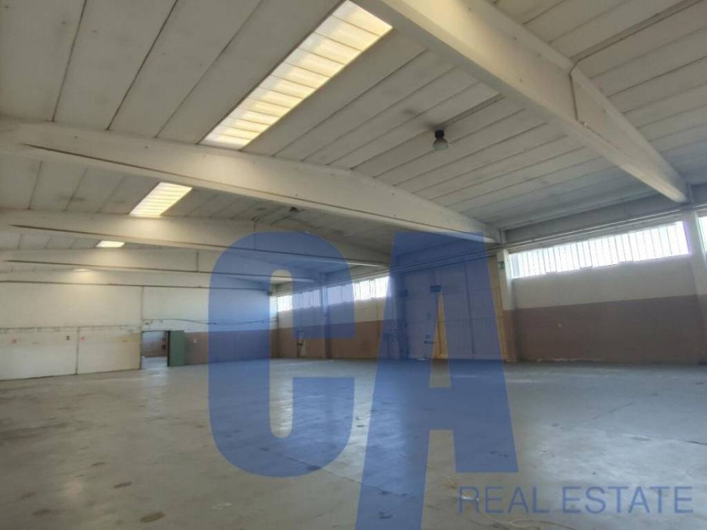 negozio in affitto a San Giuliano Milanese in zona Civesio