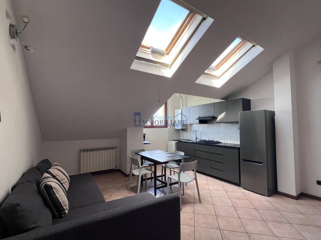 appartamento in affitto a San Giuliano Milanese in zona Borgolombardo