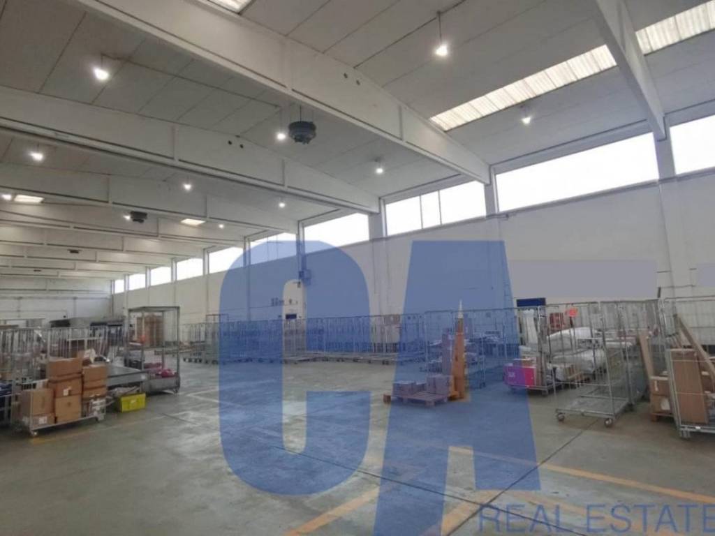 locale commerciale in affitto a San Giuliano Milanese in zona Sesto Ulteriano