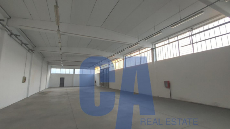 locale di sgombero in affitto a San Giuliano Milanese