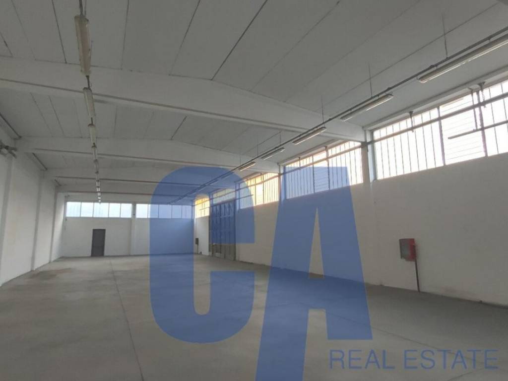 negozio in affitto a San Giuliano Milanese in zona Sesto Ulteriano