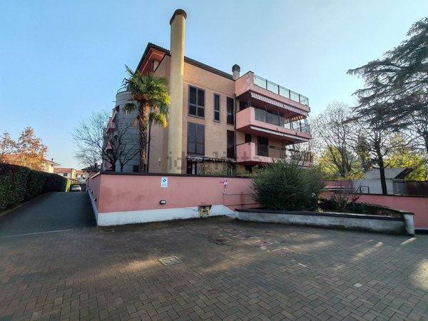 appartamento in affitto a San Giuliano Milanese in zona Civesio