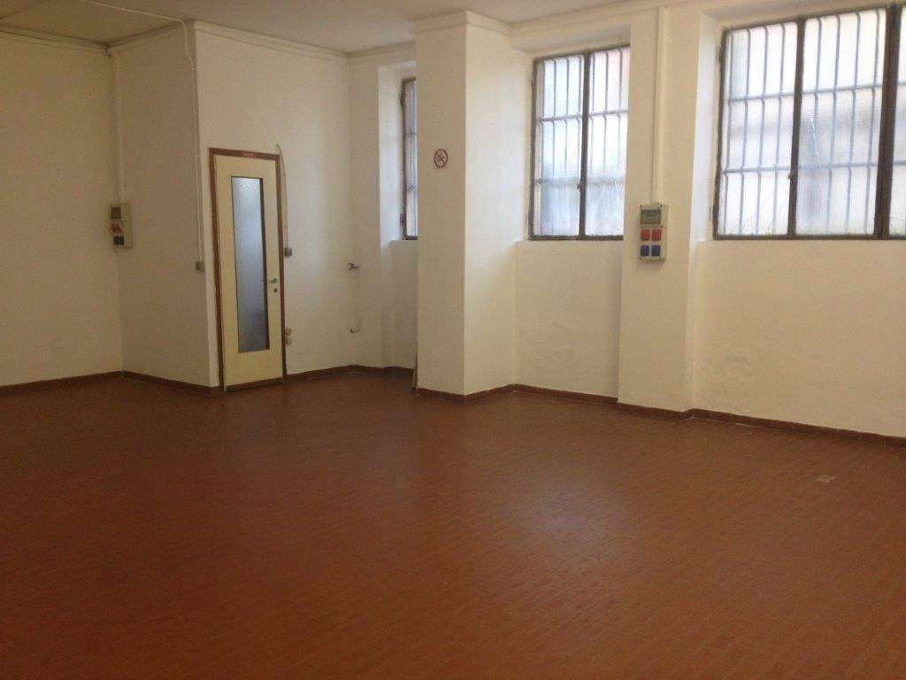 negozio in affitto a San Giuliano Milanese in zona Borgolombardo
