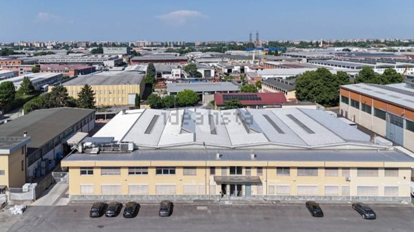 ufficio in affitto a San Giuliano Milanese in zona Sesto Ulteriano
