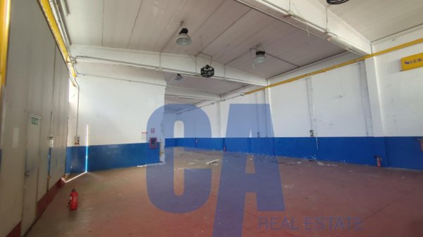 locale commerciale in affitto a San Giuliano Milanese in zona Civesio