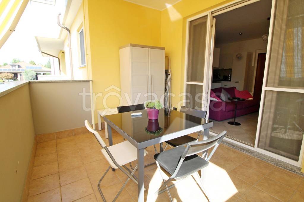 appartamento in affitto a Santo Stefano Ticino