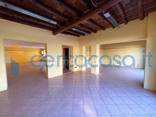 negozio in affitto a San Vittore Olona