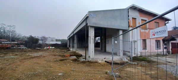locale commerciale in affitto a Sedriano in zona Roveda