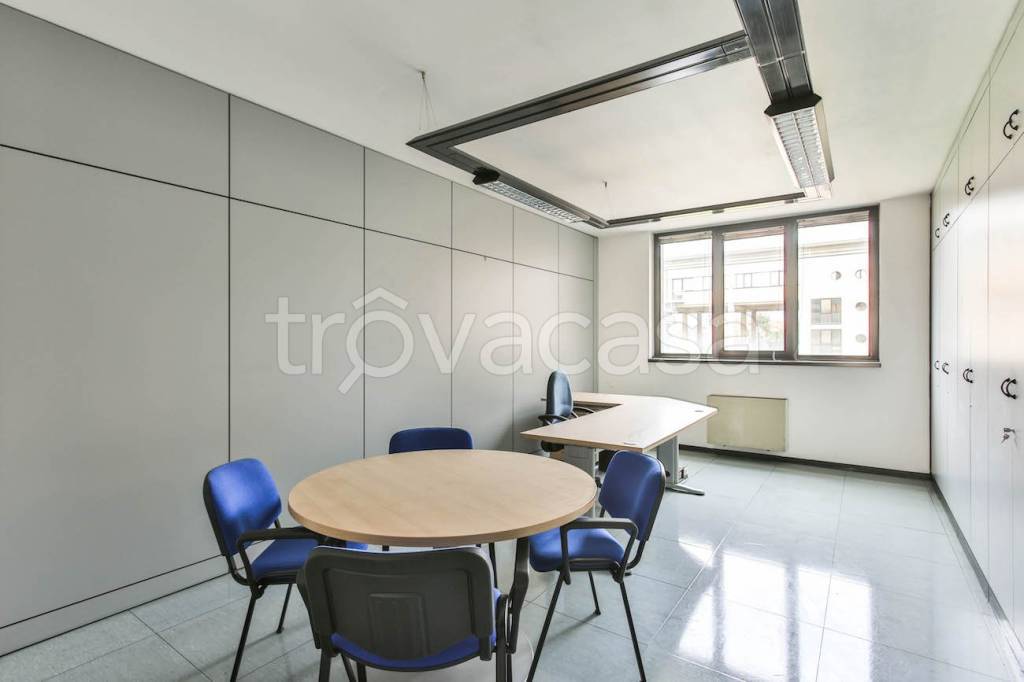 ufficio in affitto a Segrate