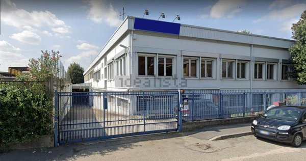 locale commerciale in affitto a Segrate