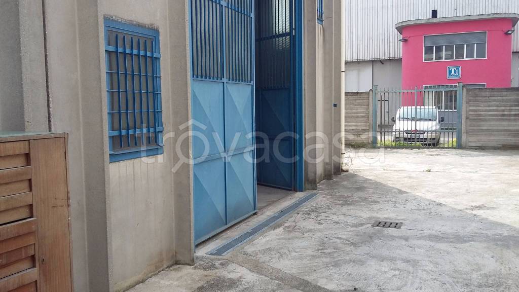 ufficio in affitto a Segrate